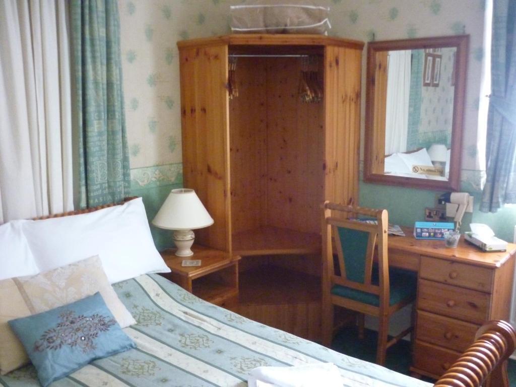 Bed and Breakfast Ashwood Grange Torquay Habitación foto